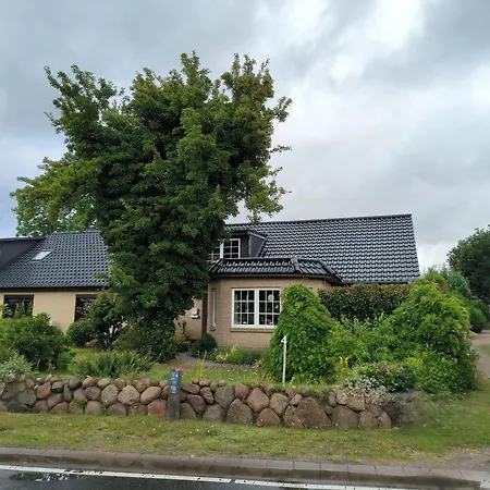 Hinz - Gemuetliche Fuer 2 Personen Mit Modernem Bad Ellingstedt